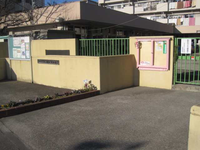 kindergarten ・ Nursery. Koume nursery school (kindergarten ・ 810m to the nursery)