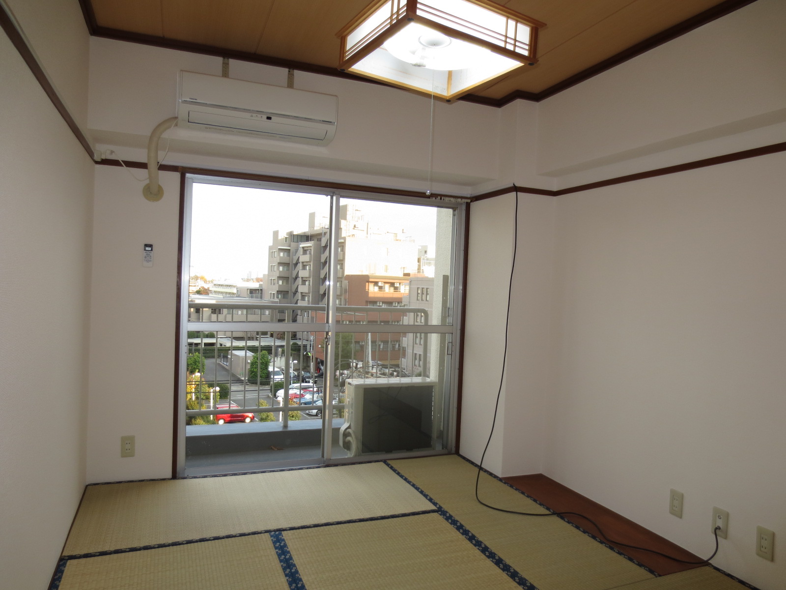 Living and room. Japanese-style room 6 quires