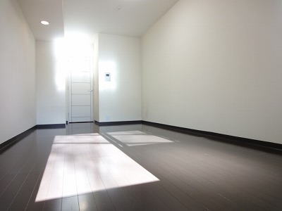 Living and room. Western-style 8.5 tatami!