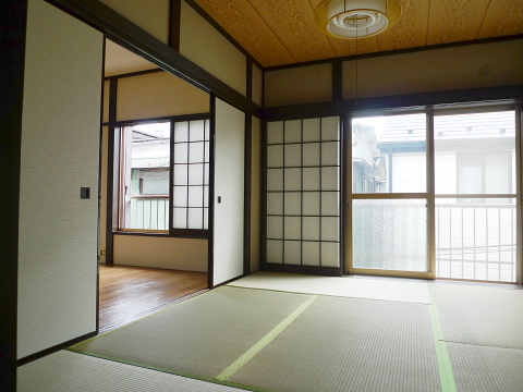 Living and room. Leisurely Nagedaseru the foot, Calm a Japanese-style room.