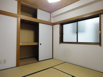 Living and room. Perfect Japanese-style room in the bedroom