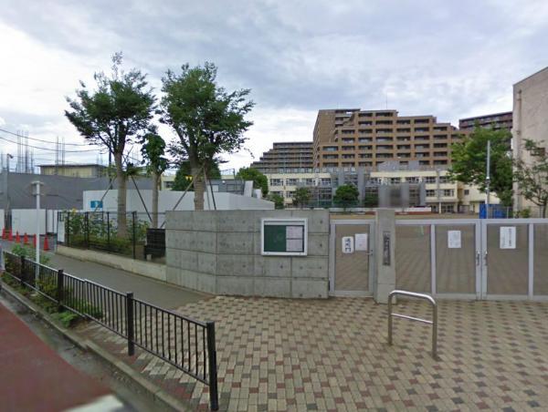 Primary school. 5 minutes walk 338m to Setagaya Tatsuzuka door elementary school