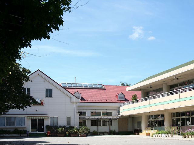 kindergarten ・ Nursery. Roka kindergarten (kindergarten ・ 1078m to the nursery)