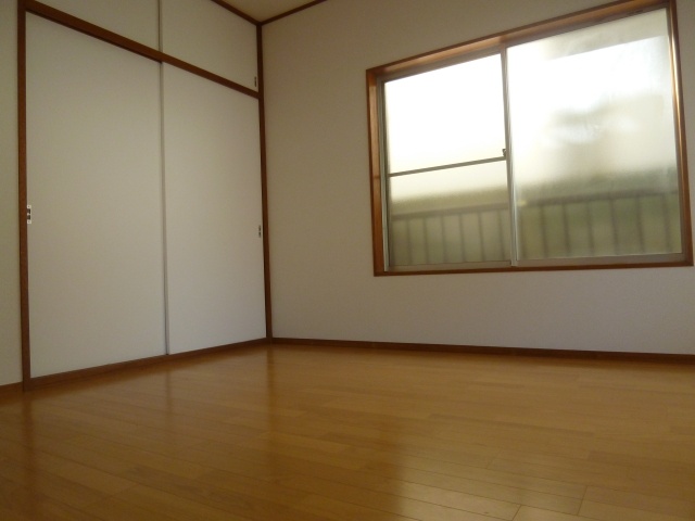 Living and room. Tsukato Heim