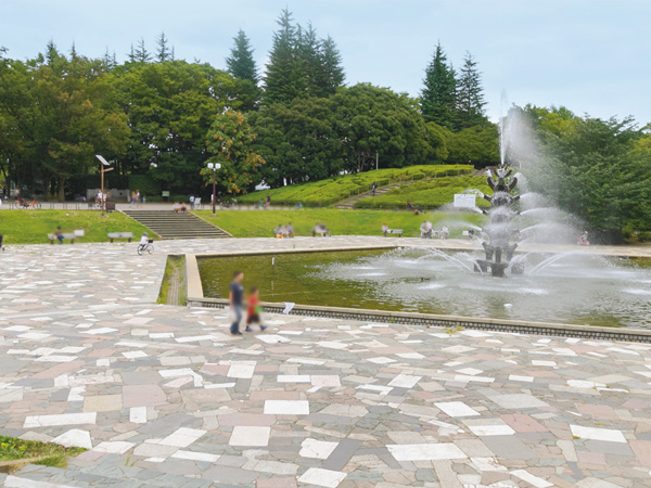 Surrounding environment. Setagaya Park (G: 15-minute walk ・ About 1140m, B: walk 16 minutes ・ About 1220m)