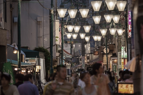 Sakae shopping street ( "The ・ Grants ": a 5-minute walk ・ About 360m, "The ・ Brights ": 6-minute walk ・ About 440m)