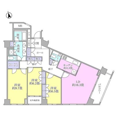 Floor plan. All rooms south side to have windows is bright rooms. About 20 tatami mats more than LDK total. All stay