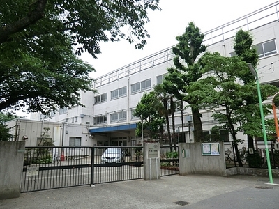 Primary school. 646m to Chitose elementary school (elementary school)