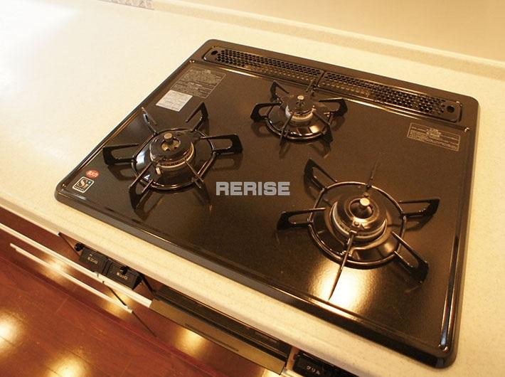 Other Equipment. 3-neck gas stove
