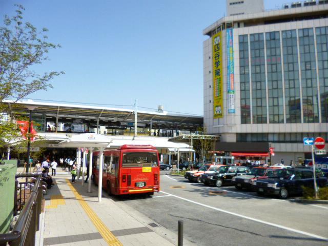 Other local. Tokyu Toyoko Line ・ Oimachi Line "Jiyugaoka" station