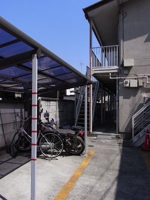 Other common areas. bicycle ・ Bike yard (with roof)