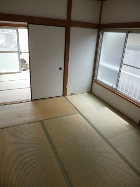 Living and room. 6 Pledge of Japanese-style room