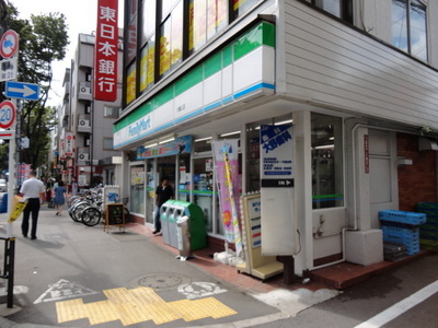 Convenience store. 690m to Family Mart (convenience store)