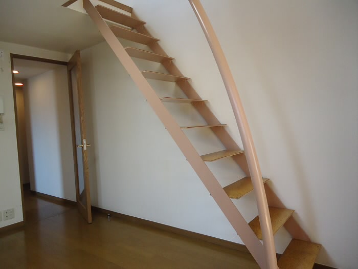 Other room space. Loft stairs