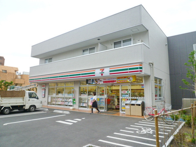 Convenience store. seven Eleven 296m to Setagaya Chitosedai 3-chome (convenience store)