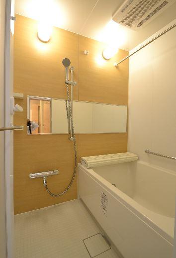 Bathroom. Weekday of your tour is also available ☆ Please feel free to contact us please visit on the day