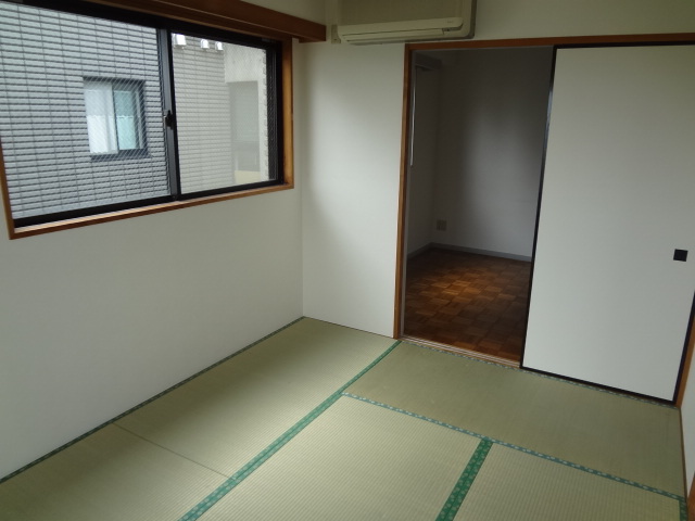 Other room space