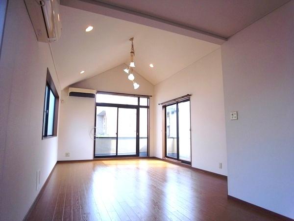 Living. Living room with a high ceiling