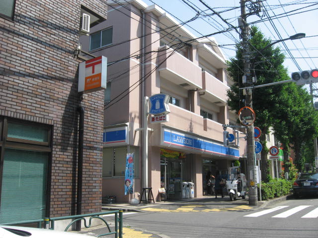 Convenience store. 129m until Lawson (convenience store)