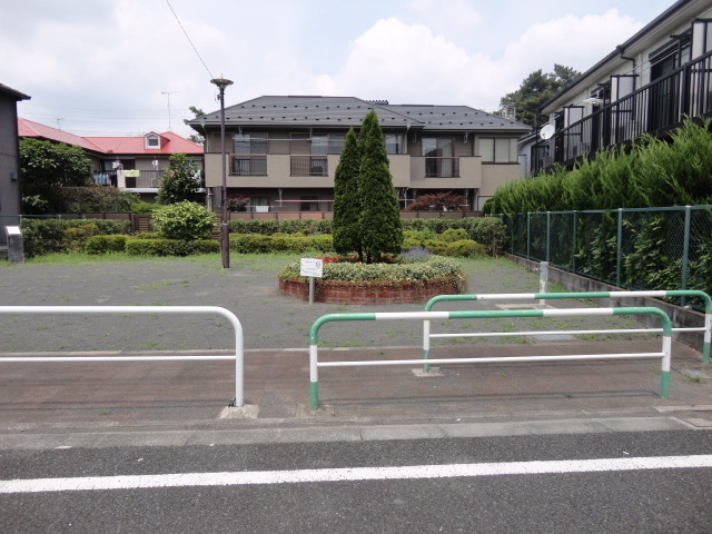 Entrance. Next door has become the square