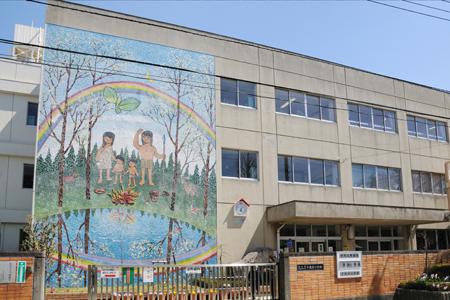 Primary school. 874m to Setagaya Ward Chitosedai Elementary School