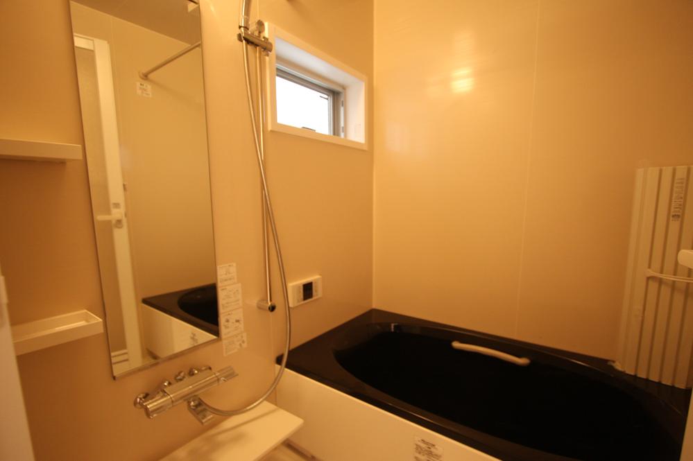 Same specifications photo (bathroom). To achieve a comfortable bath time dated bathroom dryer.