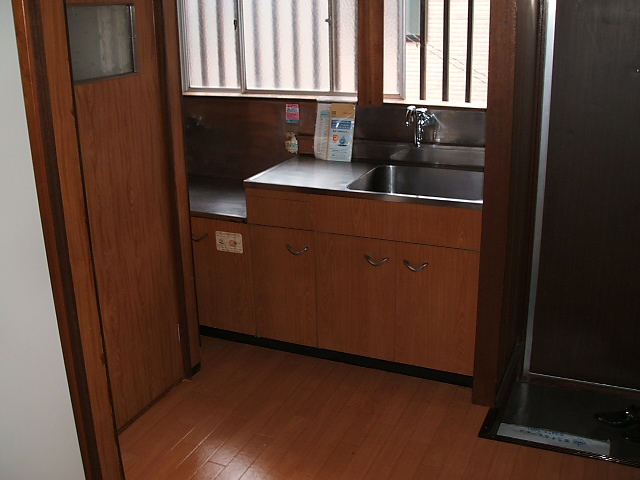 Kitchen. Cushion floor of flooring tone