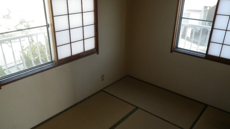 Other room space. Japanese-style room is perfect for the bedroom