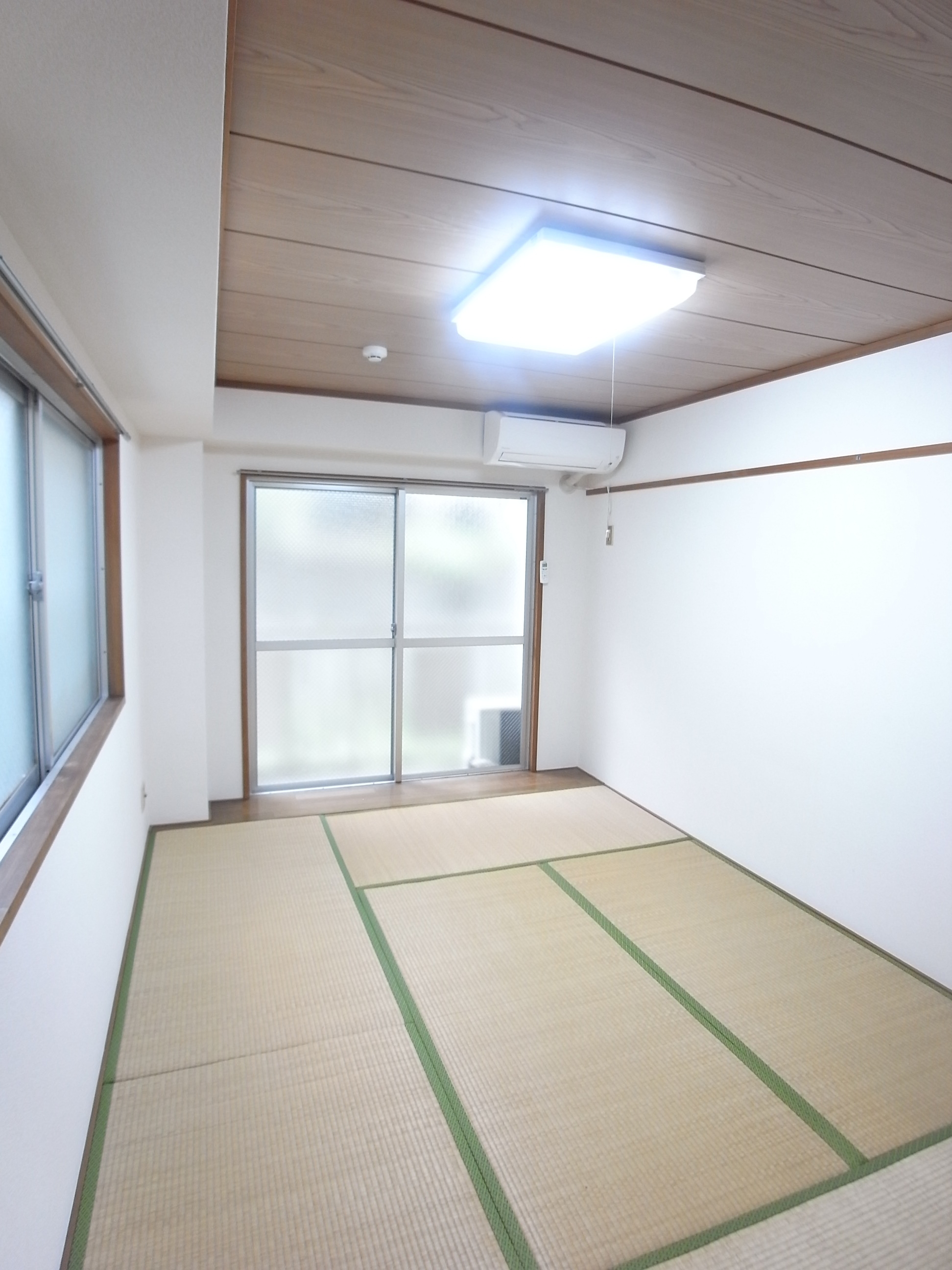 Living and room. Balcony side Japanese-style room 6 tatami 2