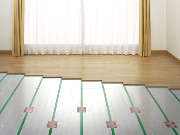 Other.  [Stain-resistant hot-water floor heating the air] Gently room from feet, Hot-water floor heating to warm evenly. Benefits are abundant, such as not wind the dust. (Same specifications)
