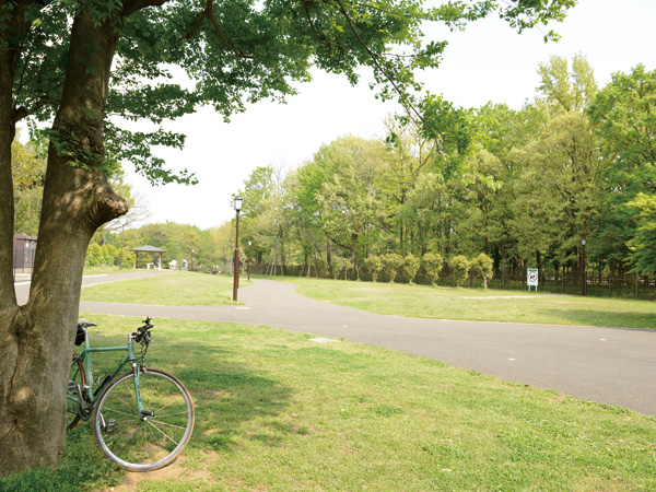 Surrounding environment. Roka Hisashiharuen (about 850m / 11-minute walk)