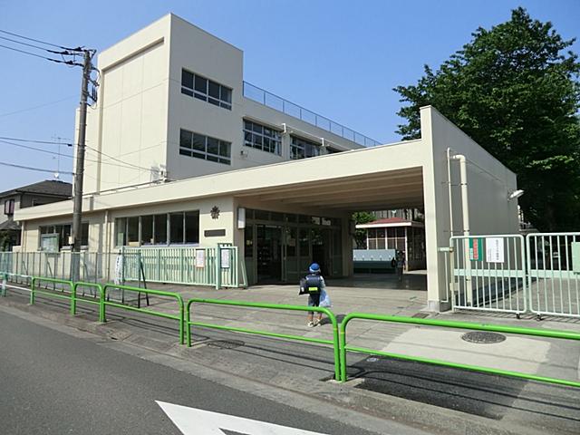 Primary school. 1070m to Setagaya Ward Musashigaoka Elementary School