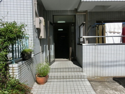 Entrance. Entrance is a space