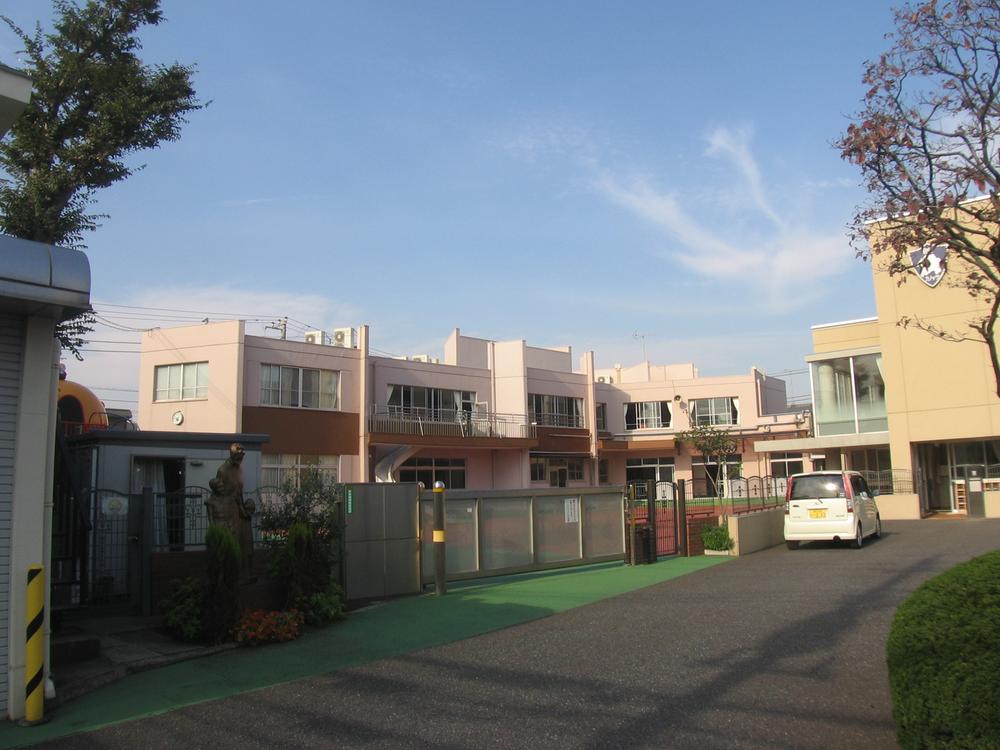 kindergarten ・ Nursery. Canossa to kindergarten 550m