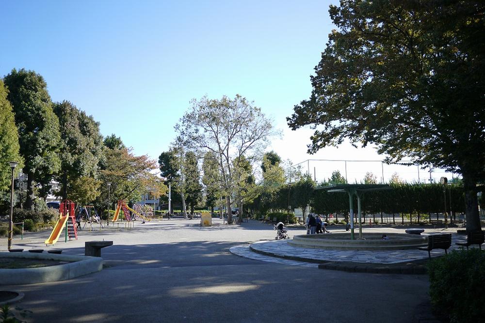 Other. Akamatsu park A 5-minute walk