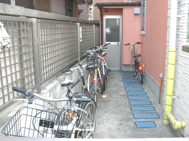 Other common areas. Place for storing bicycles