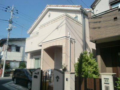 Entrance. Detached of the popular corner lot