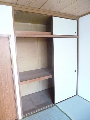 Other Equipment. Armoire