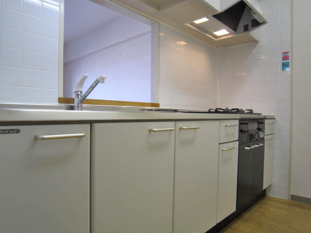 Kitchen. System kitchen