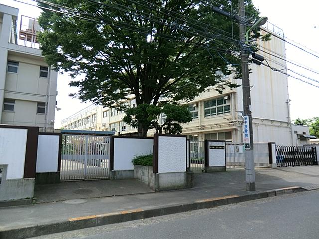 Junior high school. Fukasawa until junior high school 500m