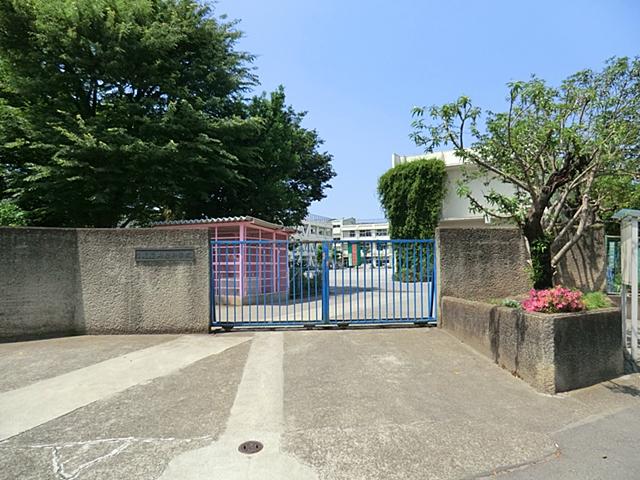 Primary school. 490m to Setagaya Tateyama field elementary school