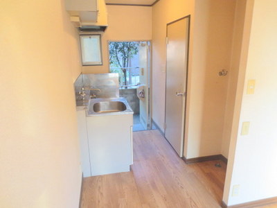 Kitchen. Functional floor plans and Indoor Laundry Area