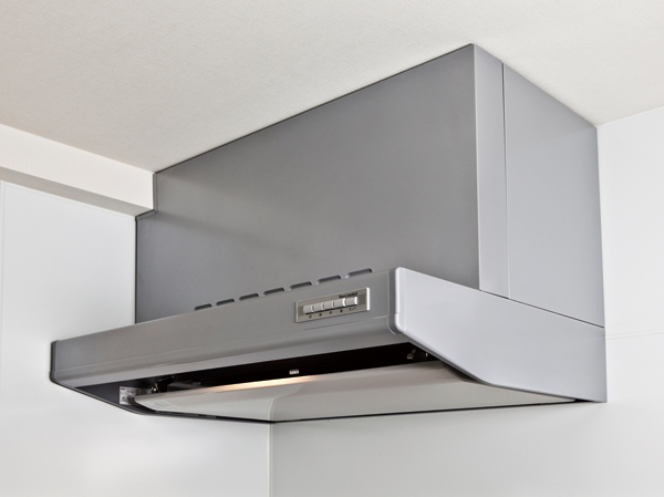 Kitchen.  [Enamel rectification Backed range hood] Adopt a range hood of clean design. Speedy in ventilation due to the effect of the current plate. Made of enamel, It is easy to clean.