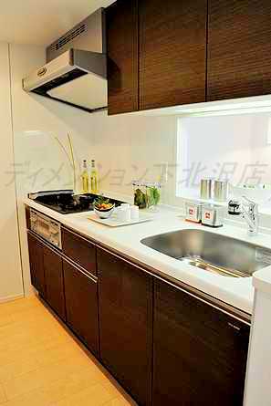 Kitchen. Gas 3-neck system Kitchen! ! !