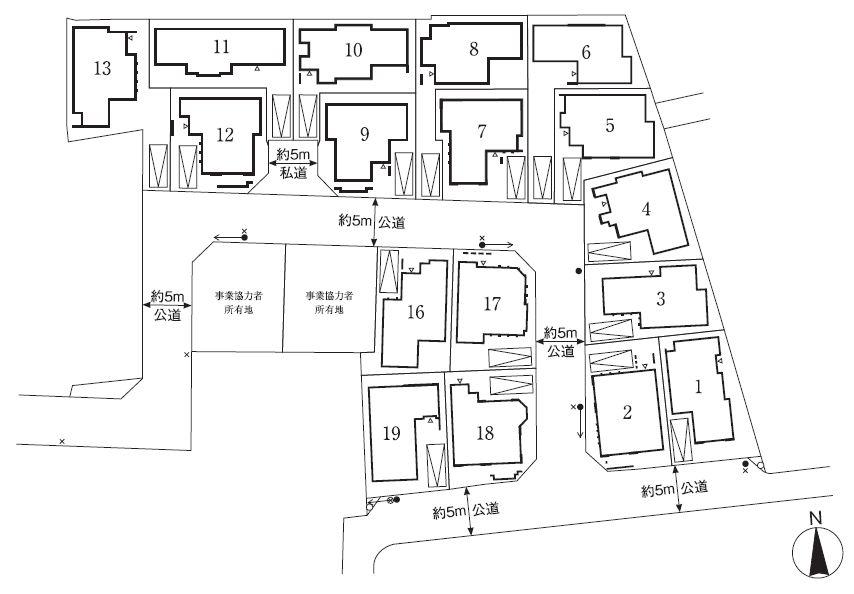 The entire compartment Figure. The land of memory, which has carved in. Also say that trajectory, Inheriting the history and nature of facial expressions, We drew the streets of 17 House.