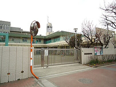 kindergarten ・ Nursery. Nishinoya nursery school (kindergarten ・ 530m to the nursery)