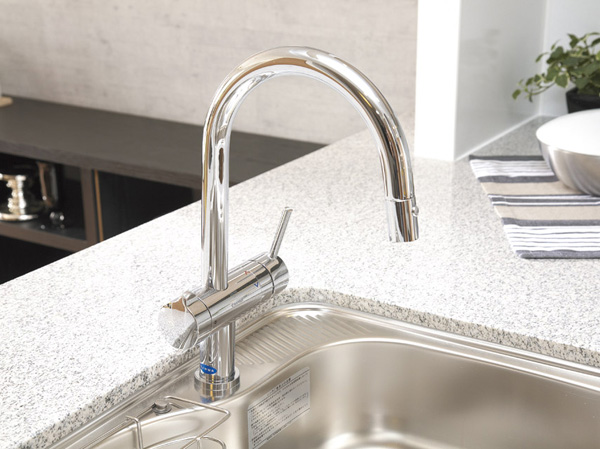 Kitchen.  [Water purification function shower faucet] The water faucet should Grohe manufactured by well-designed Germany. It discusses also water purification function, You can taste the delicious water every day.