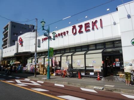 Supermarket. Ozeki Matsubara store up to (super) 107m