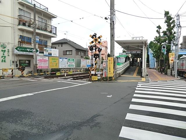 station. Setagaya Line Tokyu "Uemachi" 400m to the station