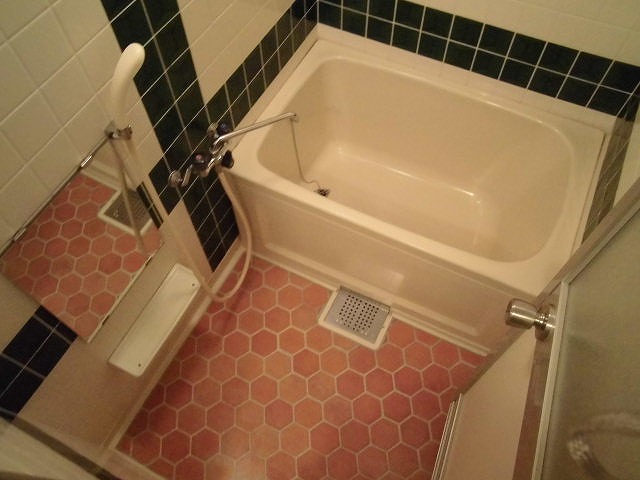 Bath. Same property ・ Separate room